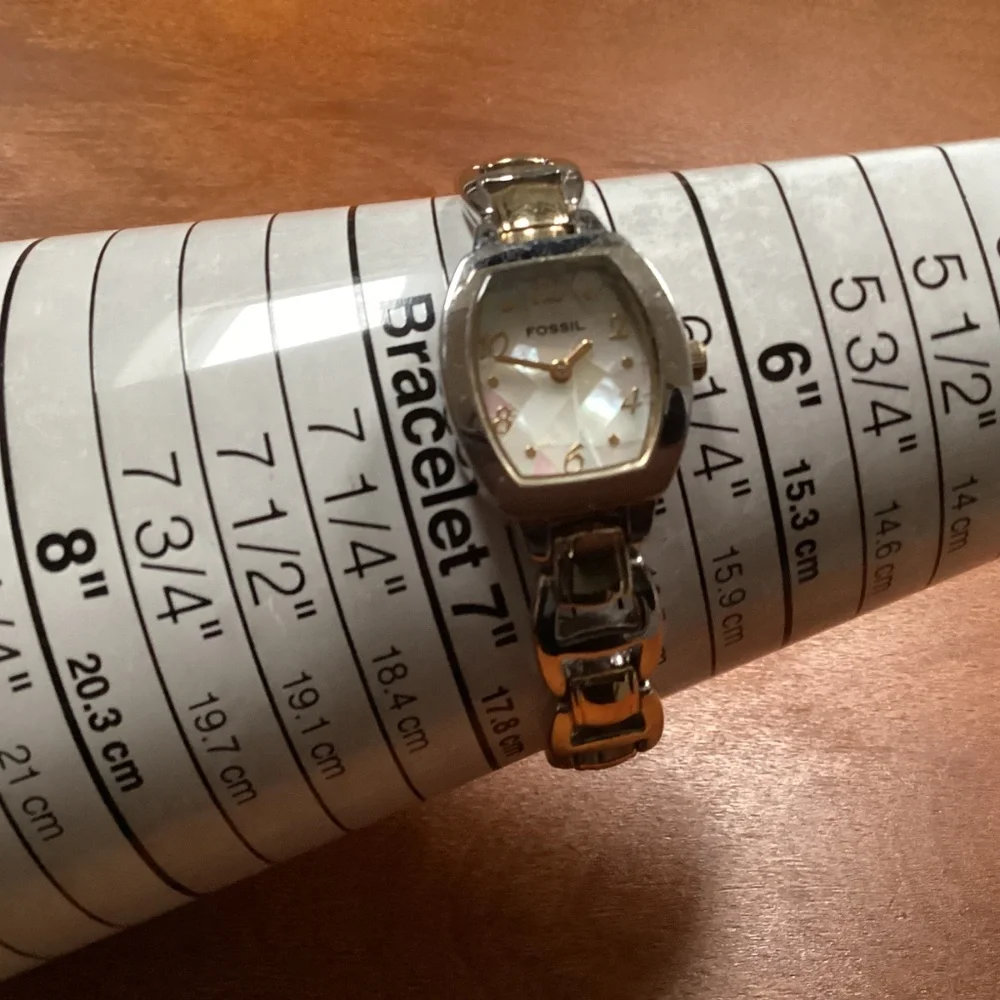 Fossil Women’s Watch ES 1427 MOP Mosaic Silver Gold-tone 20 mm